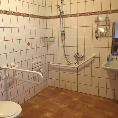 Pipagyujto Malom Apartman Kehidakustány