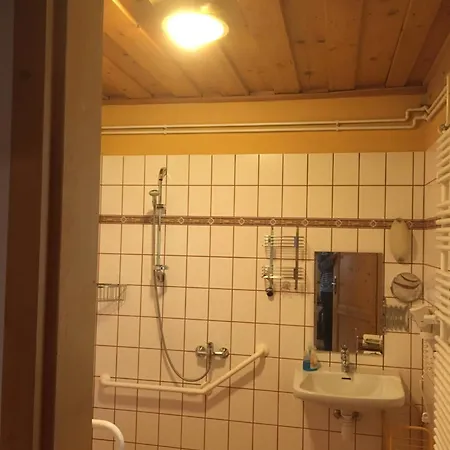 Pipagyujto Malom * Kehidakustány