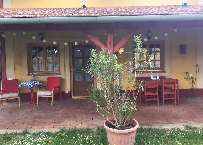 Pipagyujto Malom Kehidakustány